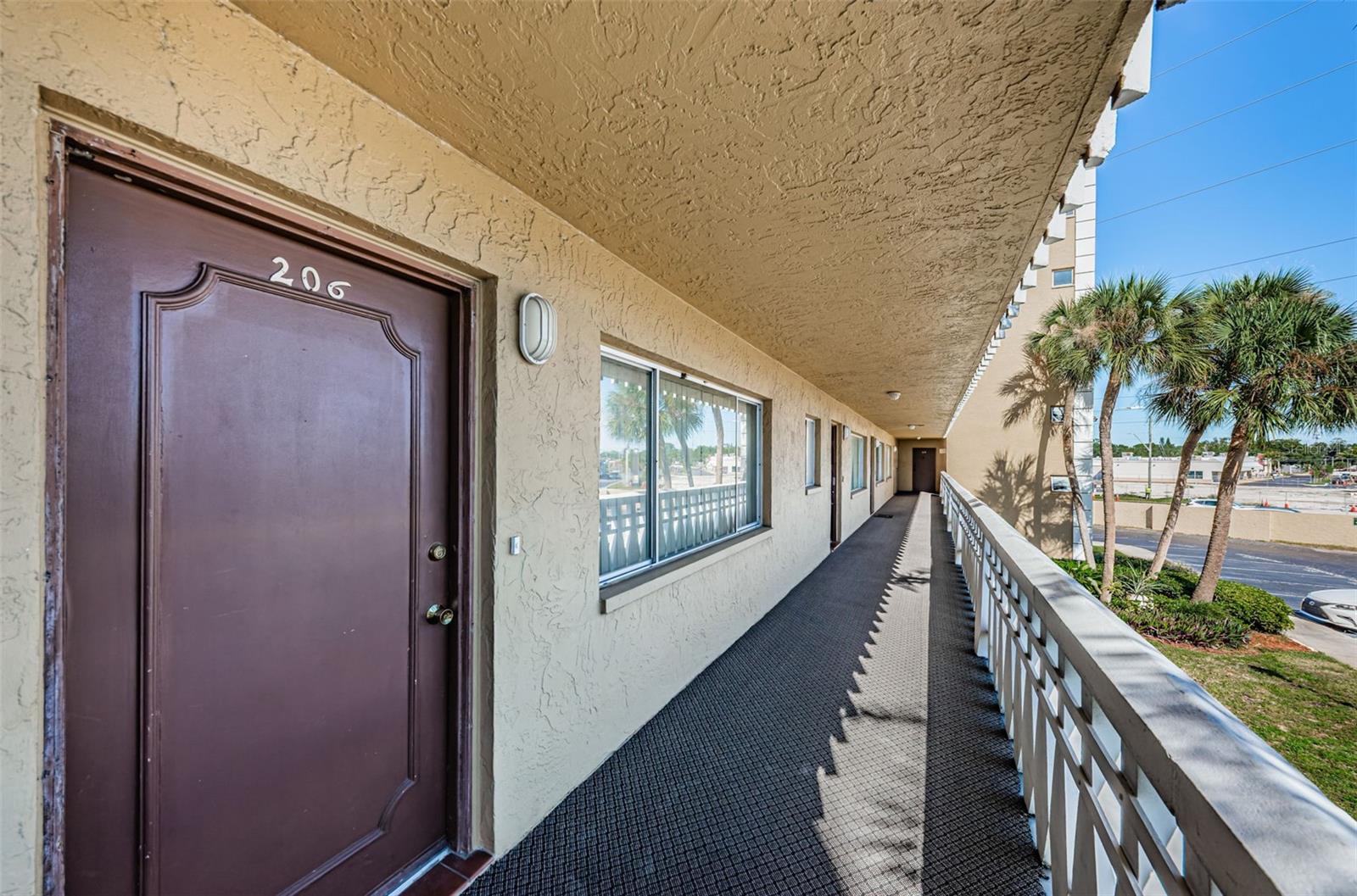 SEMINOLE-ON-THE-GREEN CAVALIER BLDG - Residential