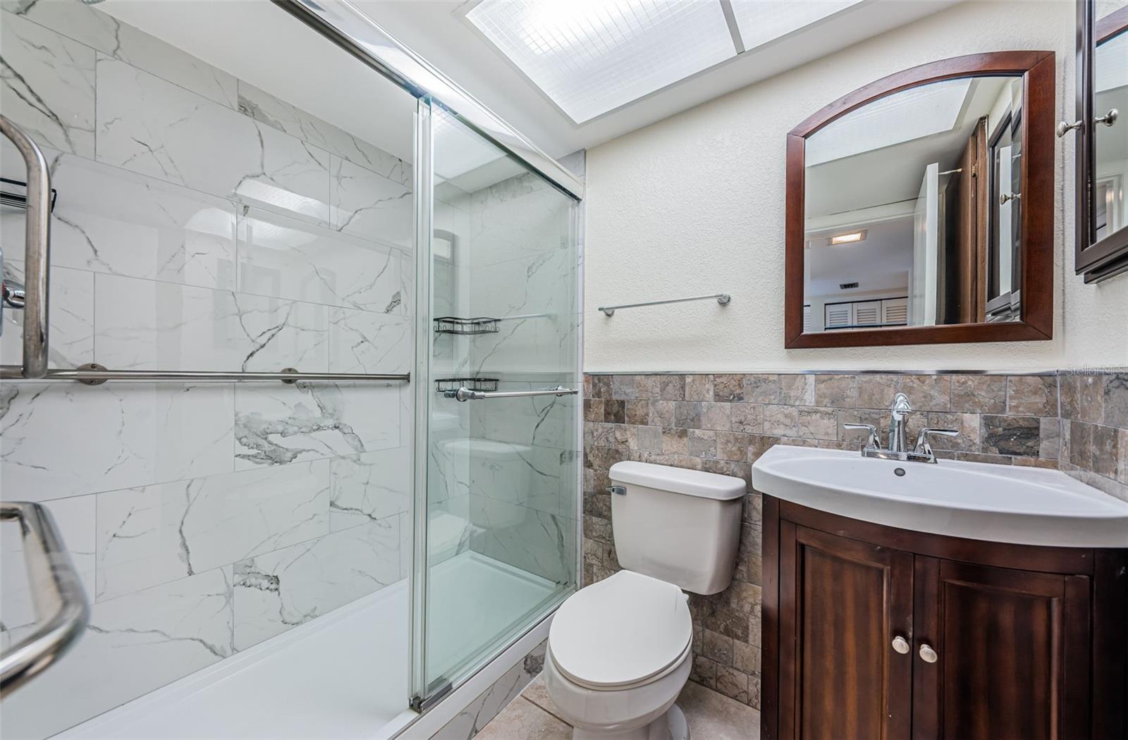 SEMINOLE-ON-THE-GREEN CAVALIER BLDG - Residential