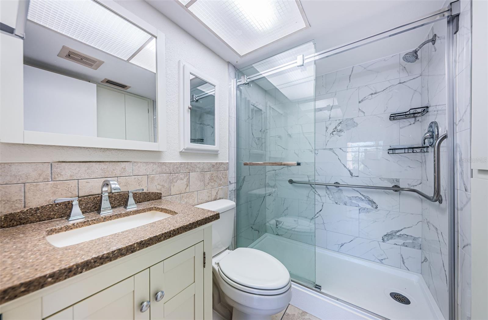 SEMINOLE-ON-THE-GREEN CAVALIER BLDG - Residential