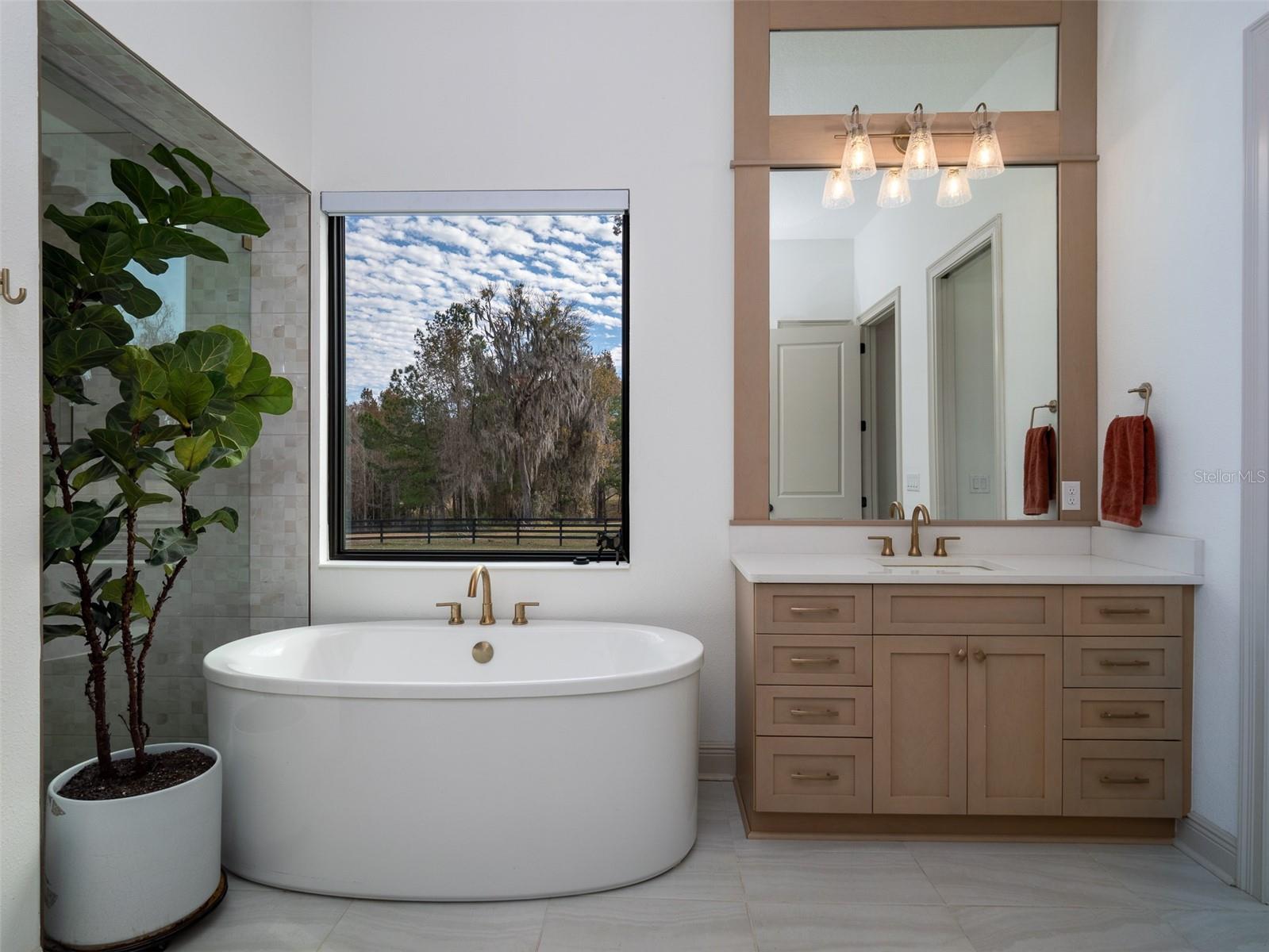 VIA PARADISUS - Residential