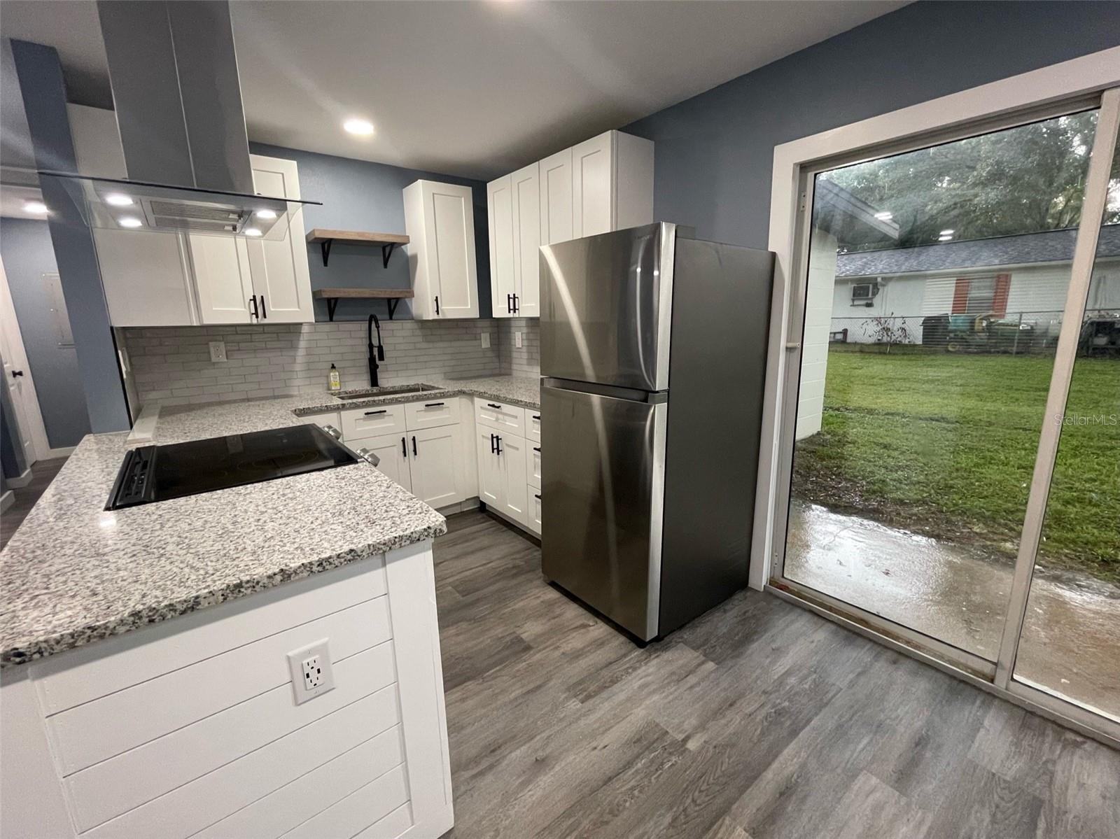 RICHMOND HEIGHTS - Residential