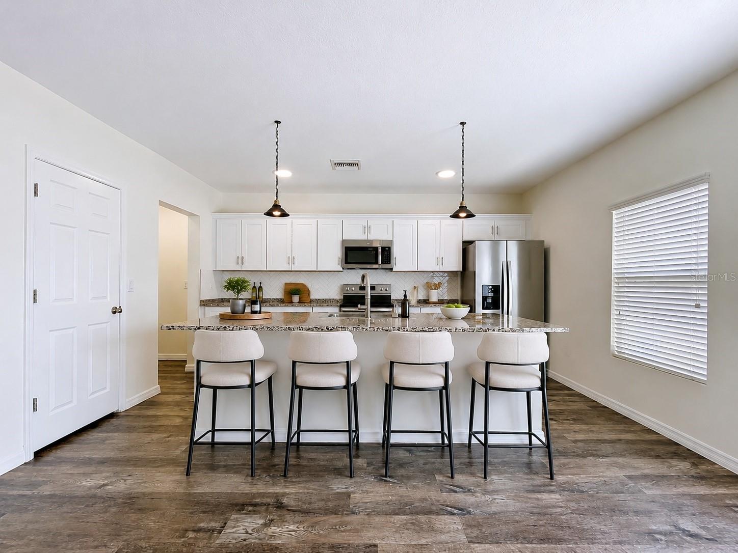 PINNACLE POINT - Residential