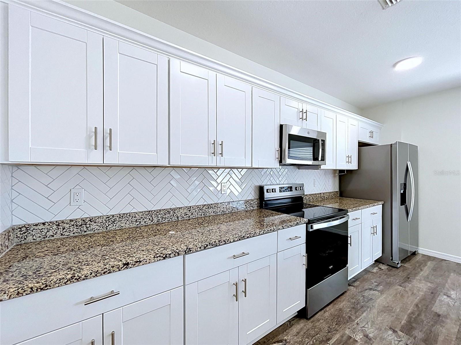 PINNACLE POINT - Residential