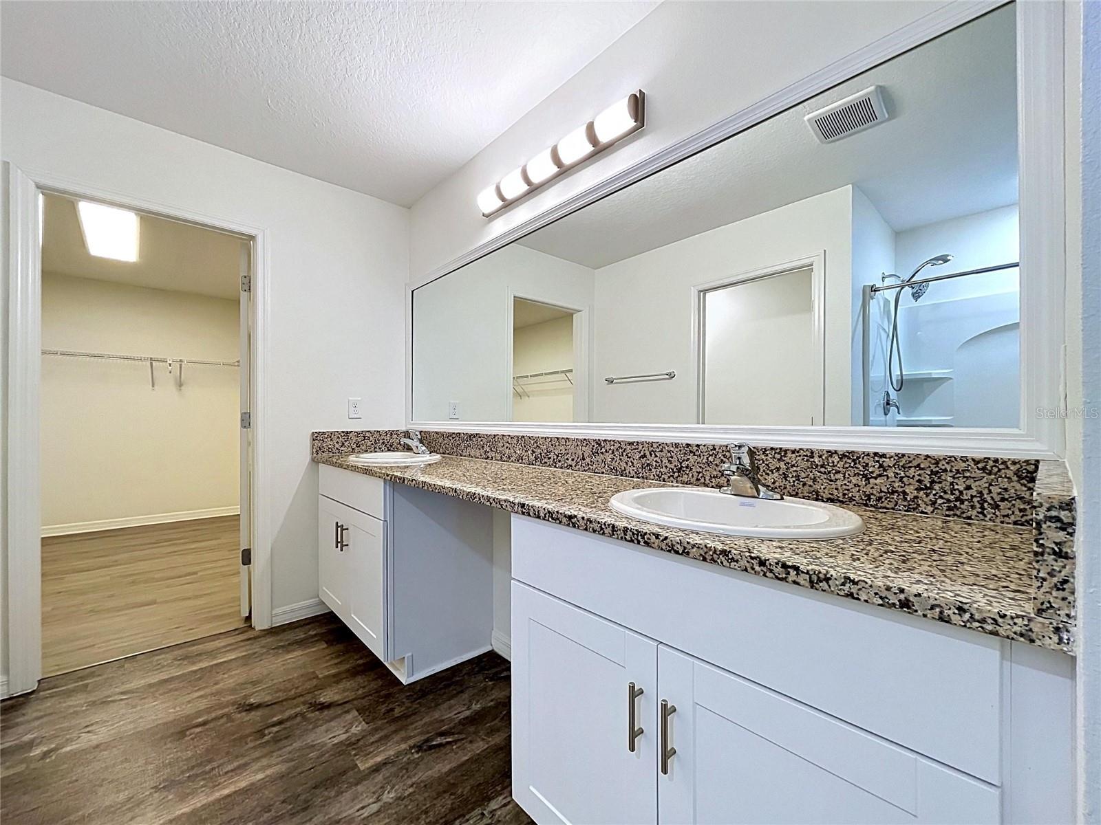 PINNACLE POINT - Residential