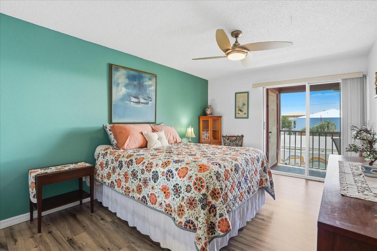 EDGEWATER VILLAGE - Residential