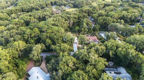 A home in DUNNELLON