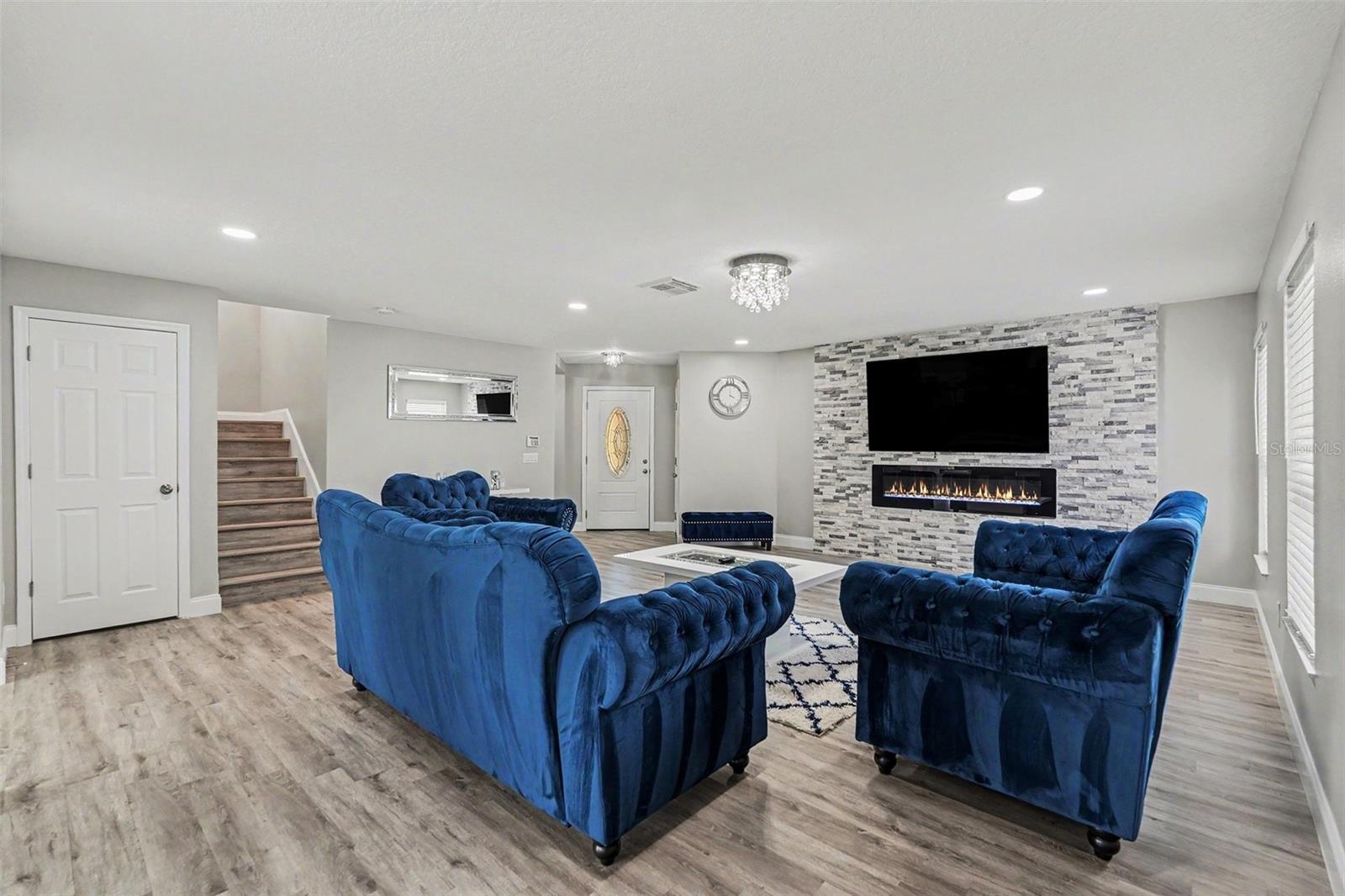 6222 CHERRY BLOSSOM TRAIL