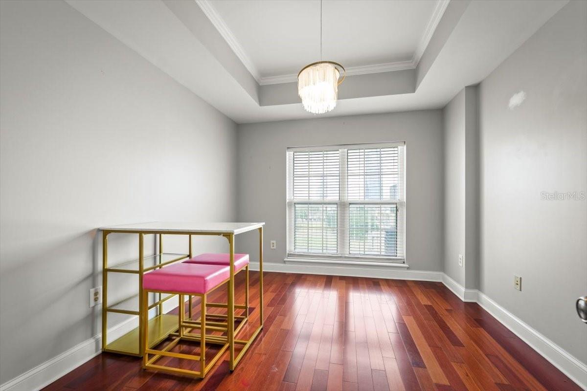PLAZA CONDO AT BERKMAN - Residential