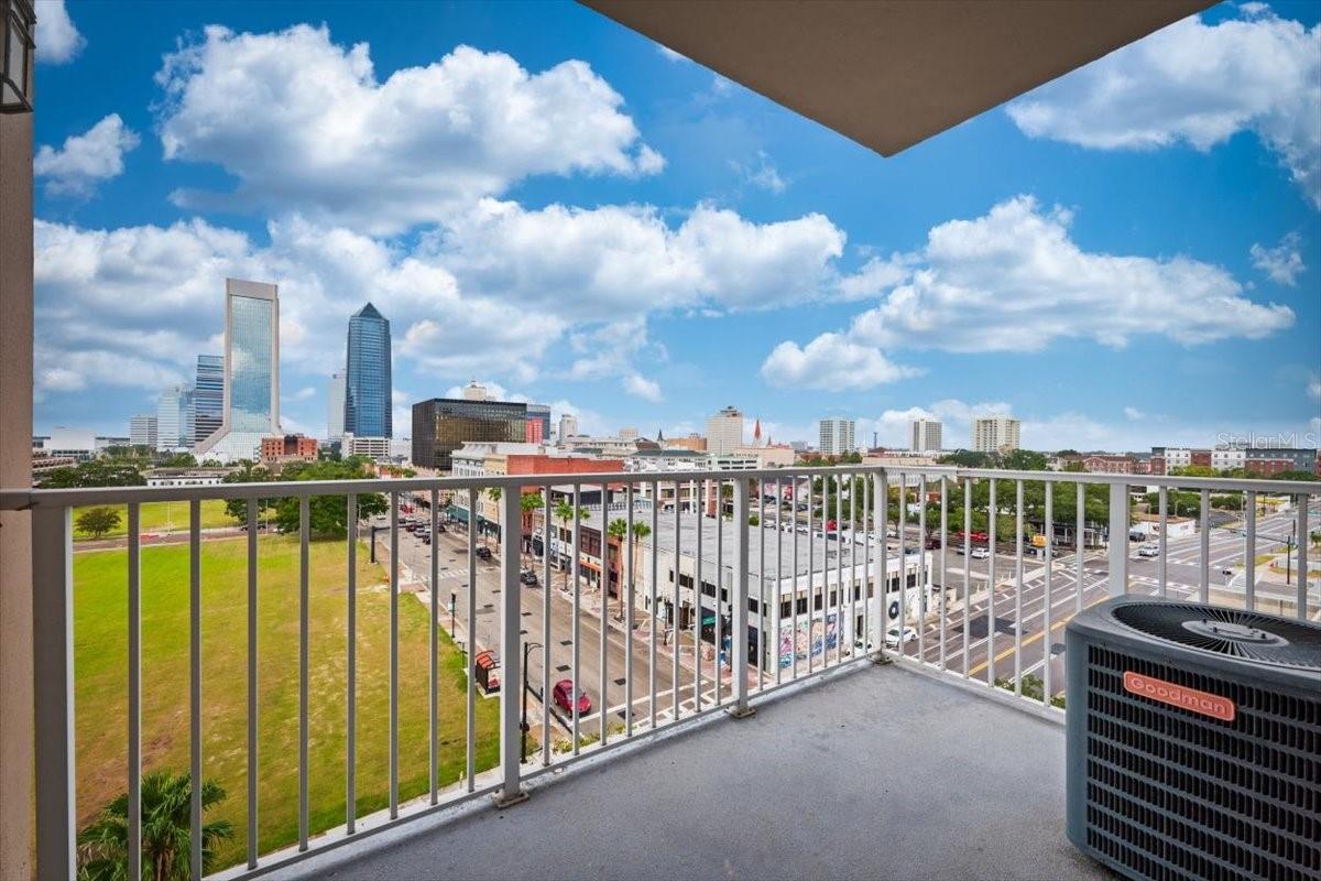 PLAZA CONDO AT BERKMAN - Residential