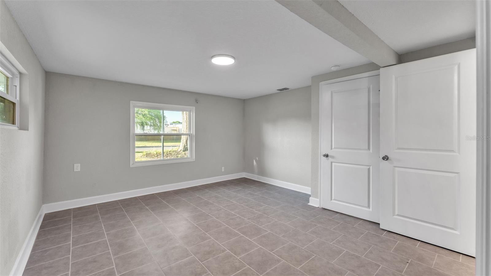 KEW GARDENS SUB - Residential