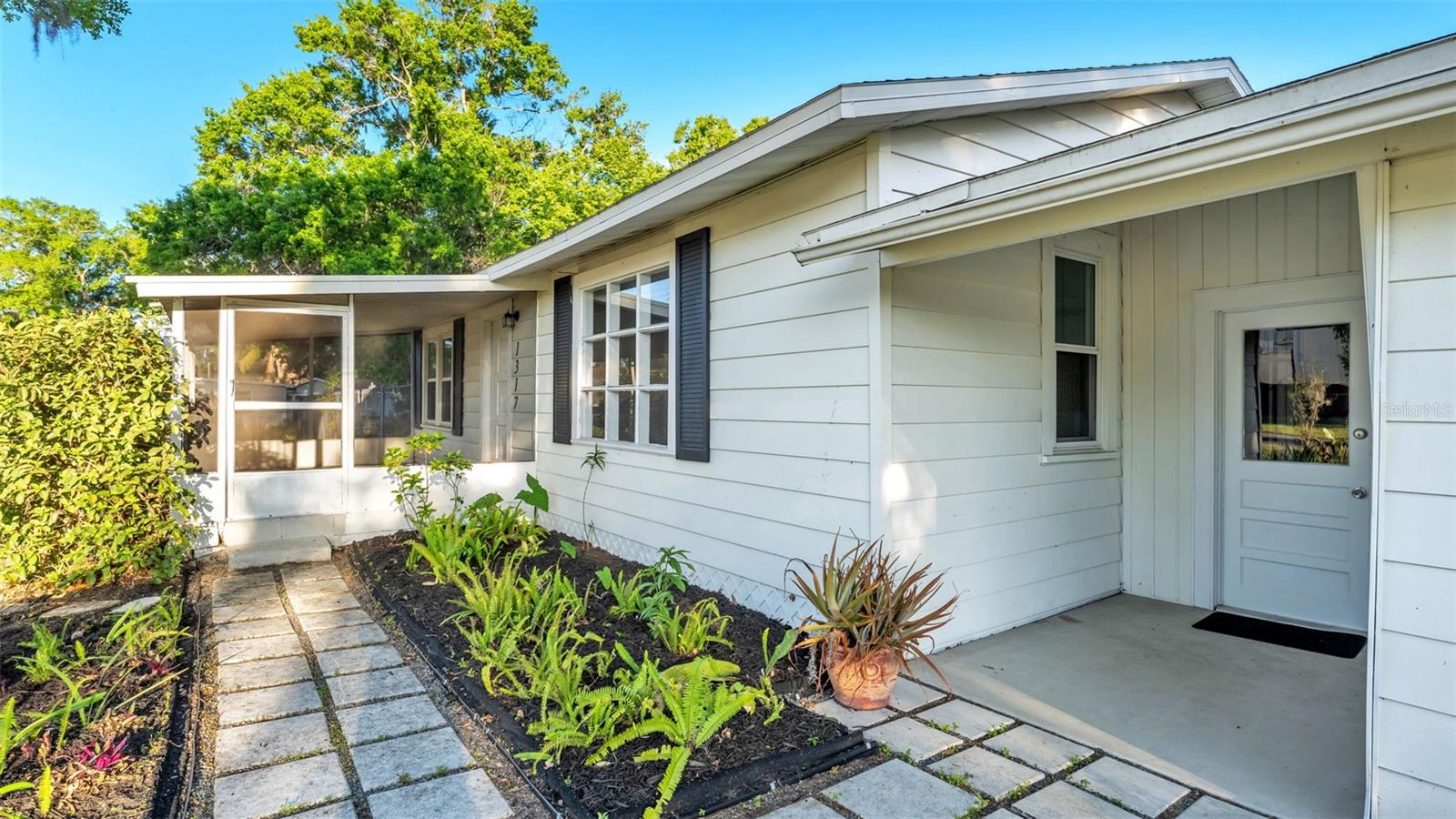 KEW GARDENS SUB - Residential