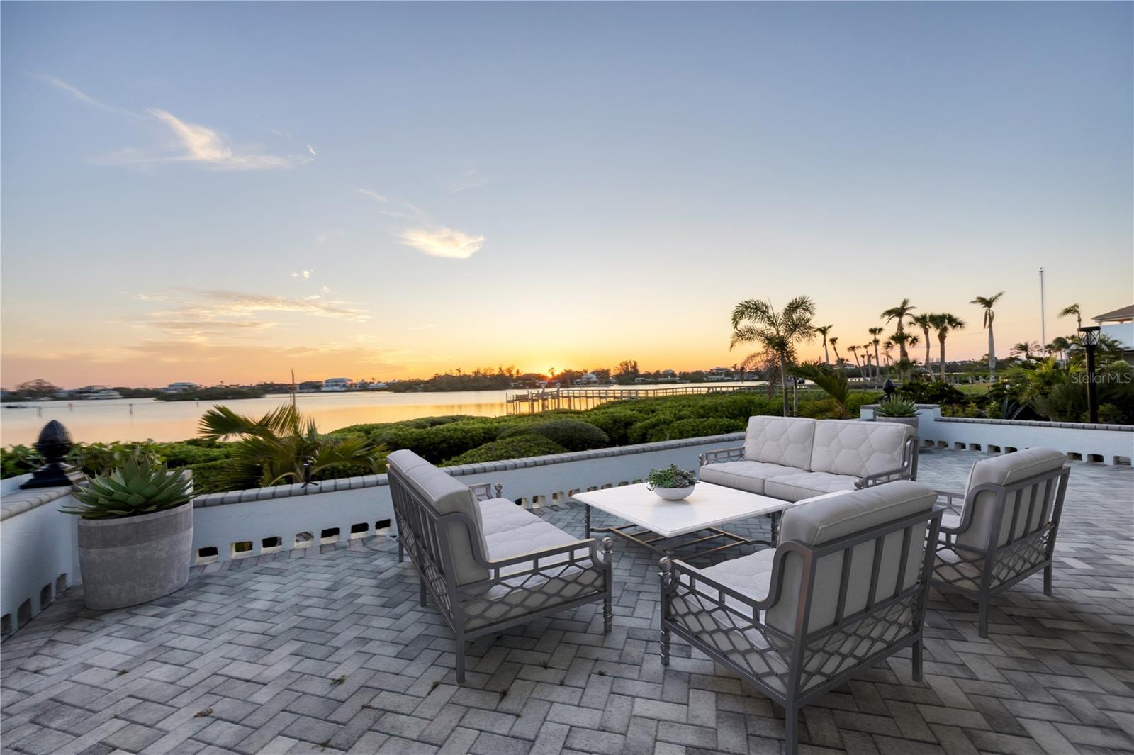 SOUTHBAY YACHT & RACQUET CLUB - Residential