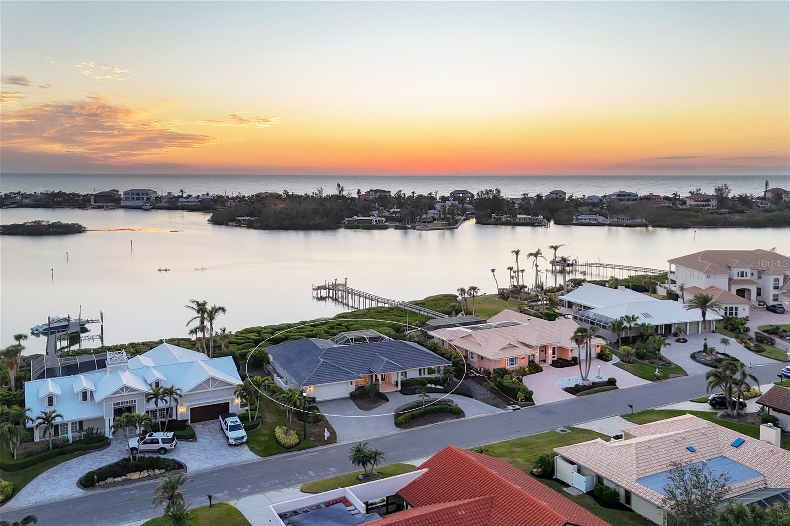SOUTHBAY YACHT & RACQUET CLUB - Residential
