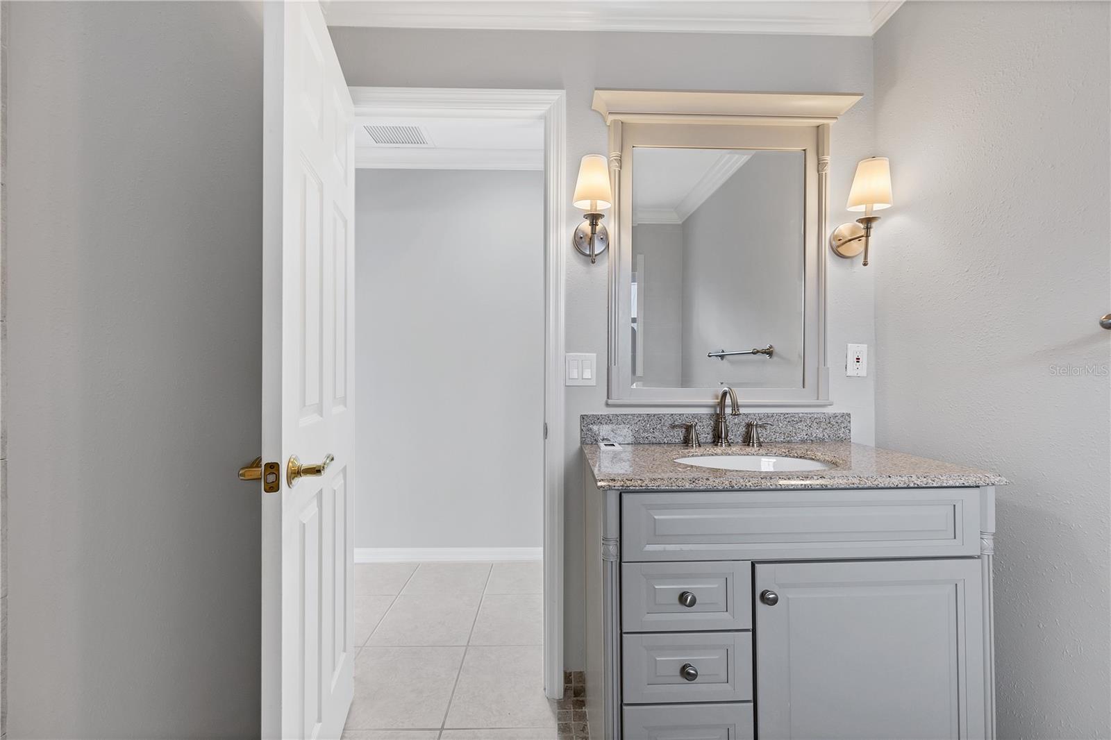 SOUTHBAY YACHT & RACQUET CLUB - Residential