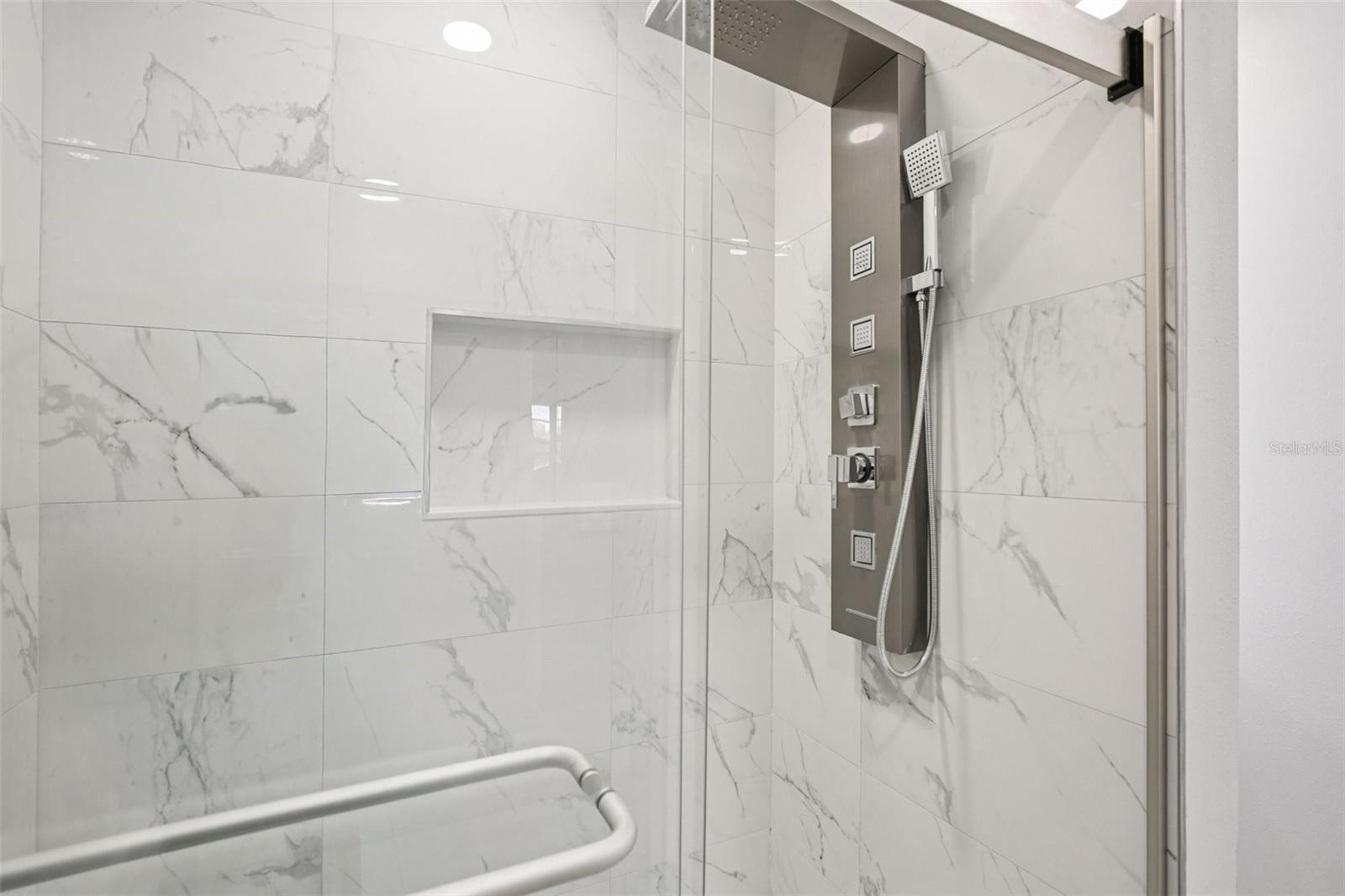 NORTH BRANCH SHORES - Residential