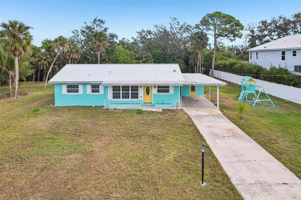 Photo of 215 17th Street NW, Ruskin, FL 33570 (MLS # TB8455031)