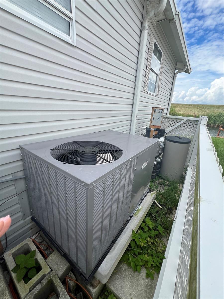 ANCIENT OAKS R V RESIDENCE IV - Residential