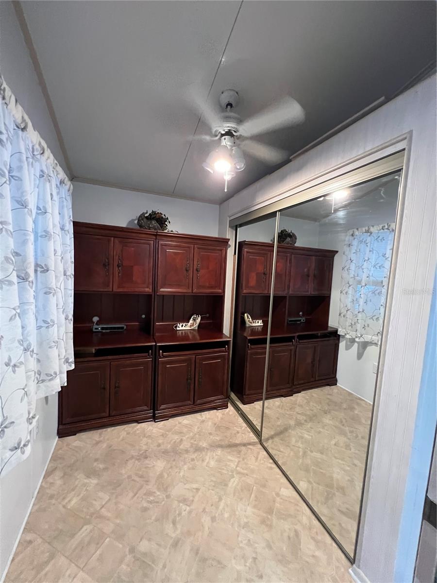 ANCIENT OAKS R V RESIDENCE IV - Residential