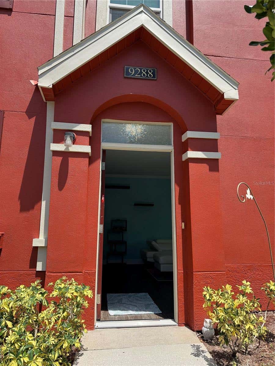 Photo of 9288 Lake Chase Island Way, Tampa, FL 33626 (MLS # TB8536402)