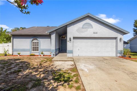 Photo of 6210 Vintage Drive, Lakeland, FL 33809 (MLS # TB8520916)