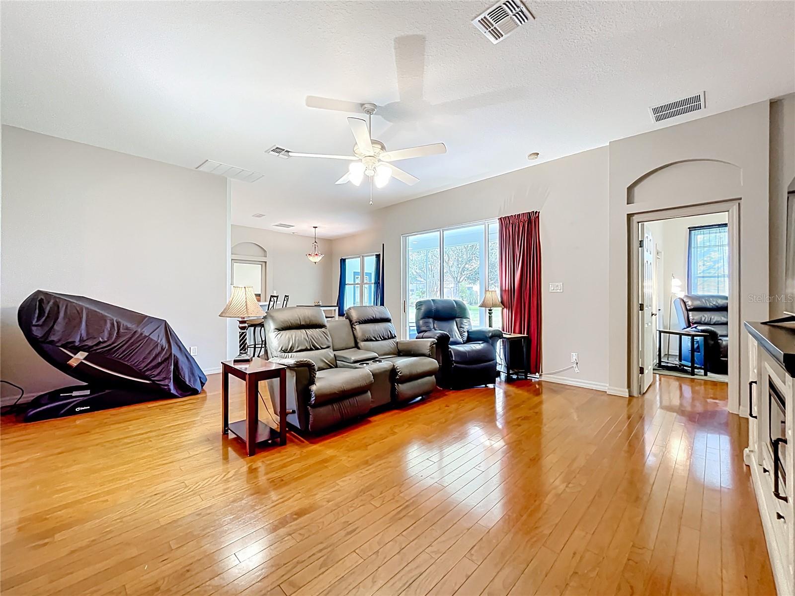 PLANTATION/LEESBURG ARBORDALE - Residential
