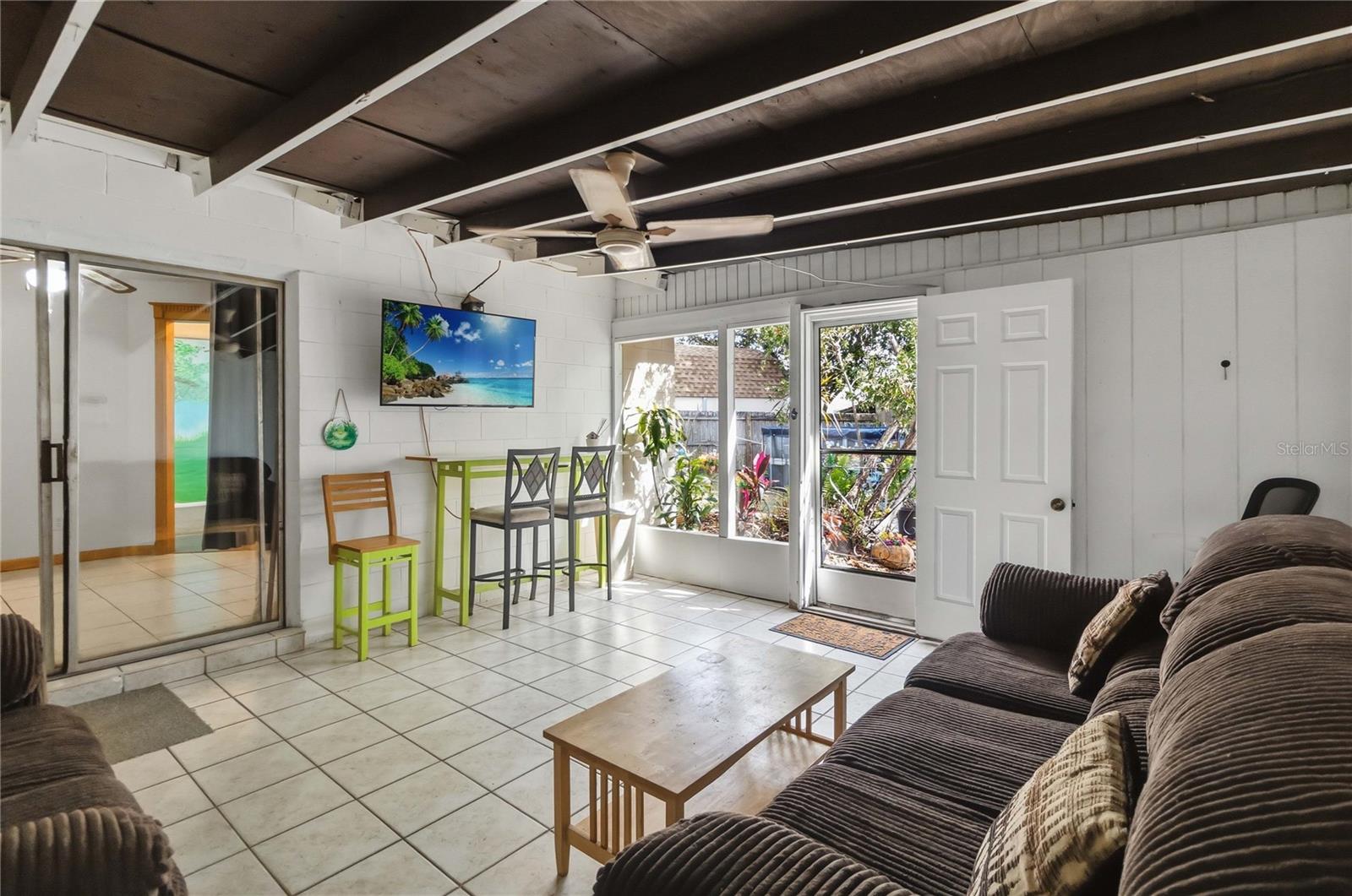 PINE LAKE ESTATES UNIT 3 - Residential