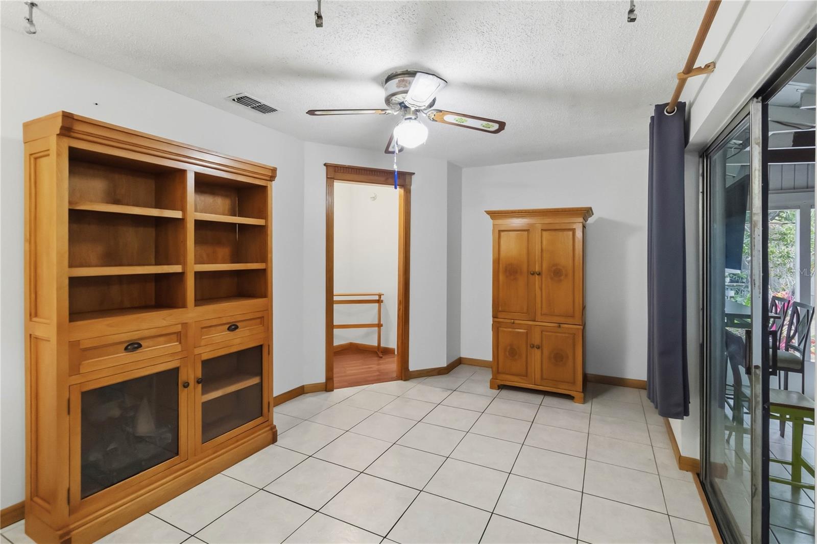 PINE LAKE ESTATES UNIT 3 - Residential