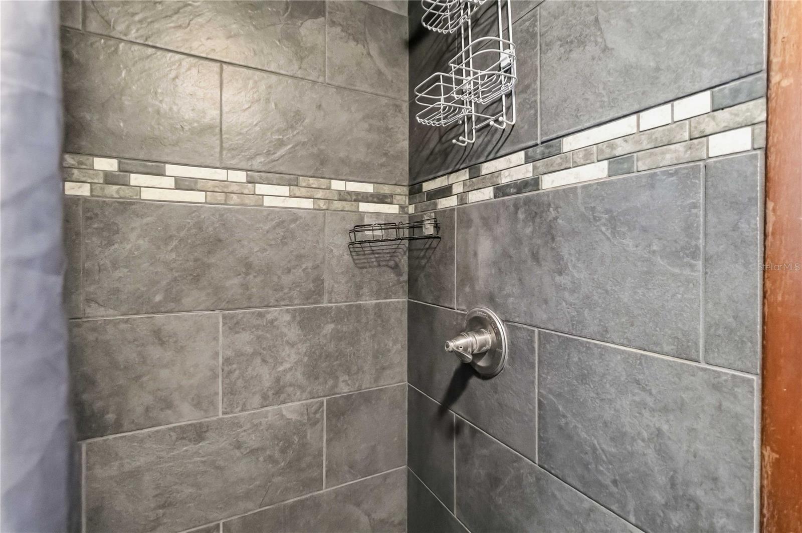 PINE LAKE ESTATES UNIT 3 - Residential