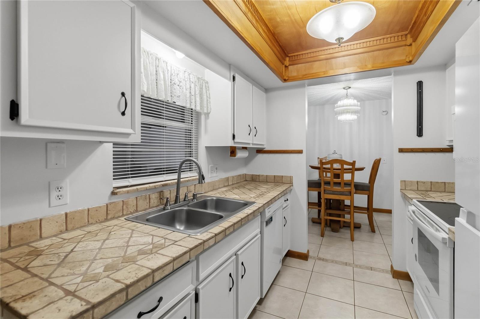 PINE LAKE ESTATES UNIT 3 - Residential