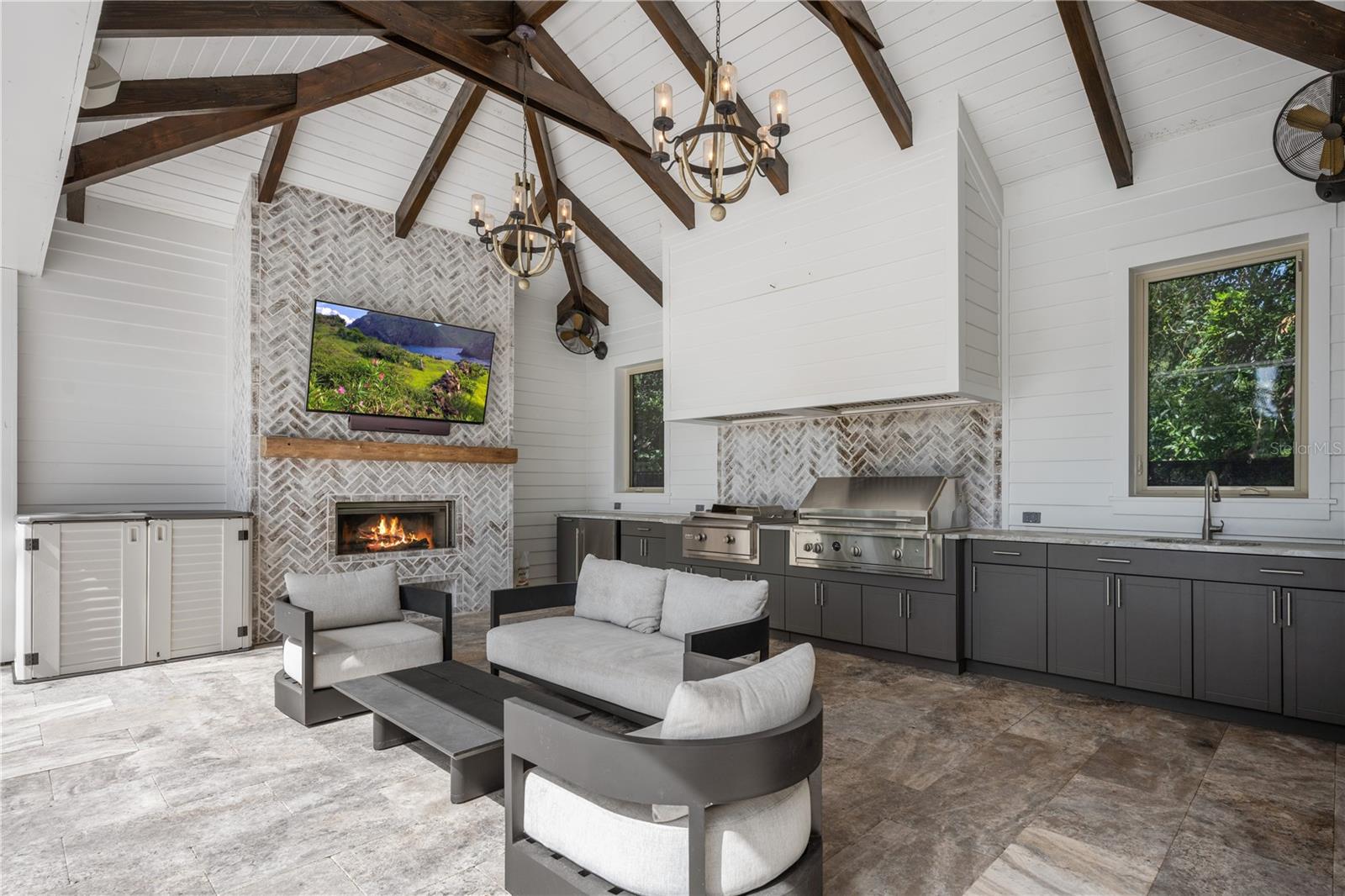 GREEN OAKS REP - Residential