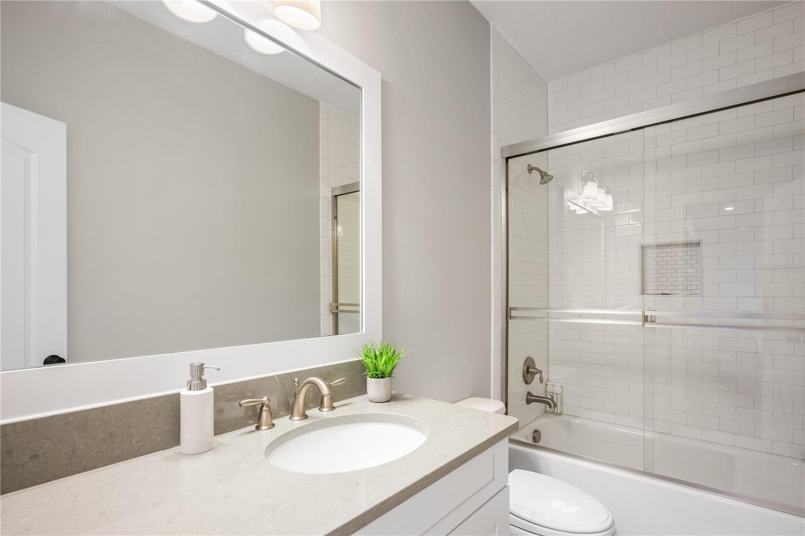 GREEN OAKS REP - Residential