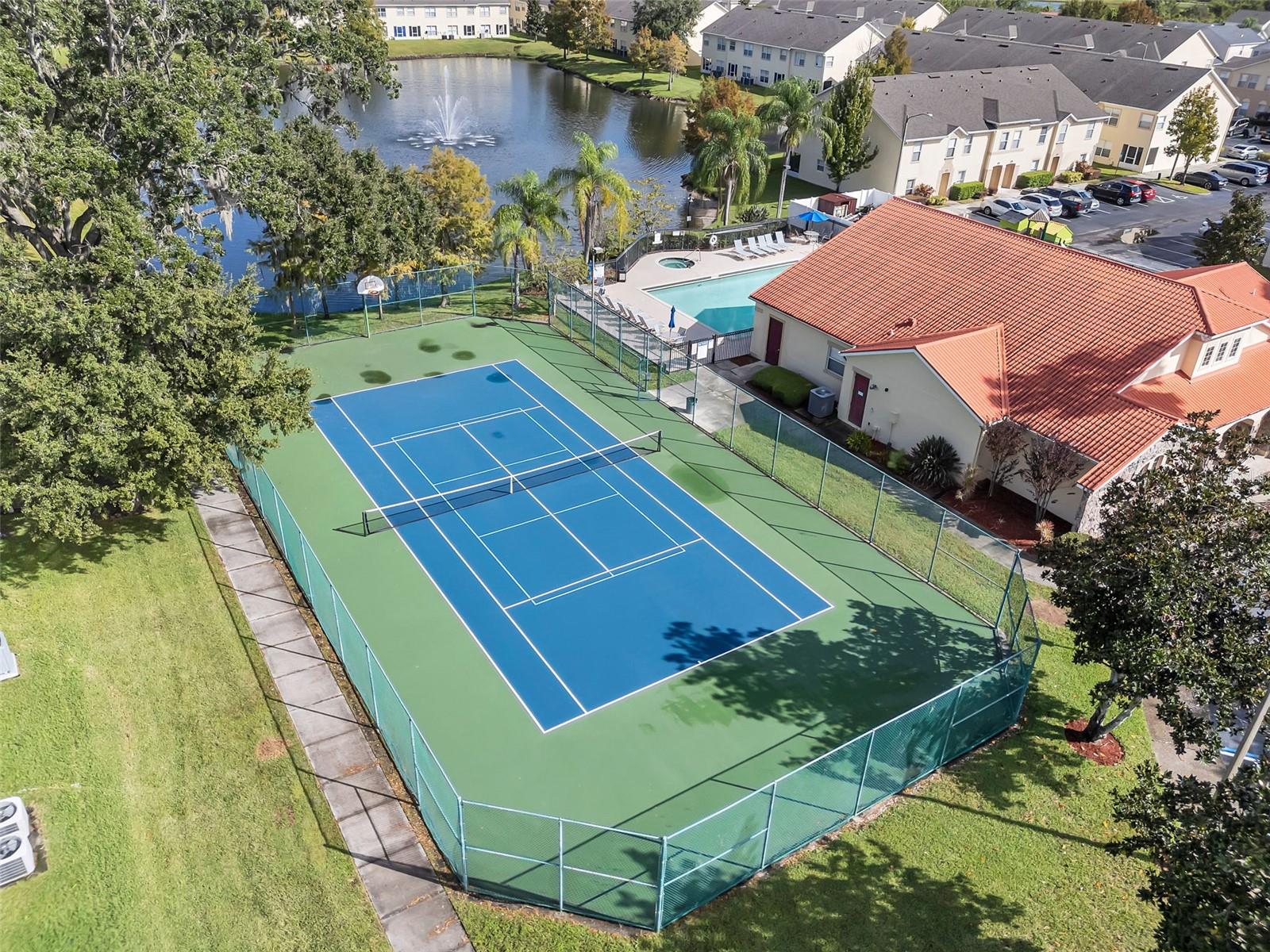 CLUB CORTILE CONDO PH 10 - Residential