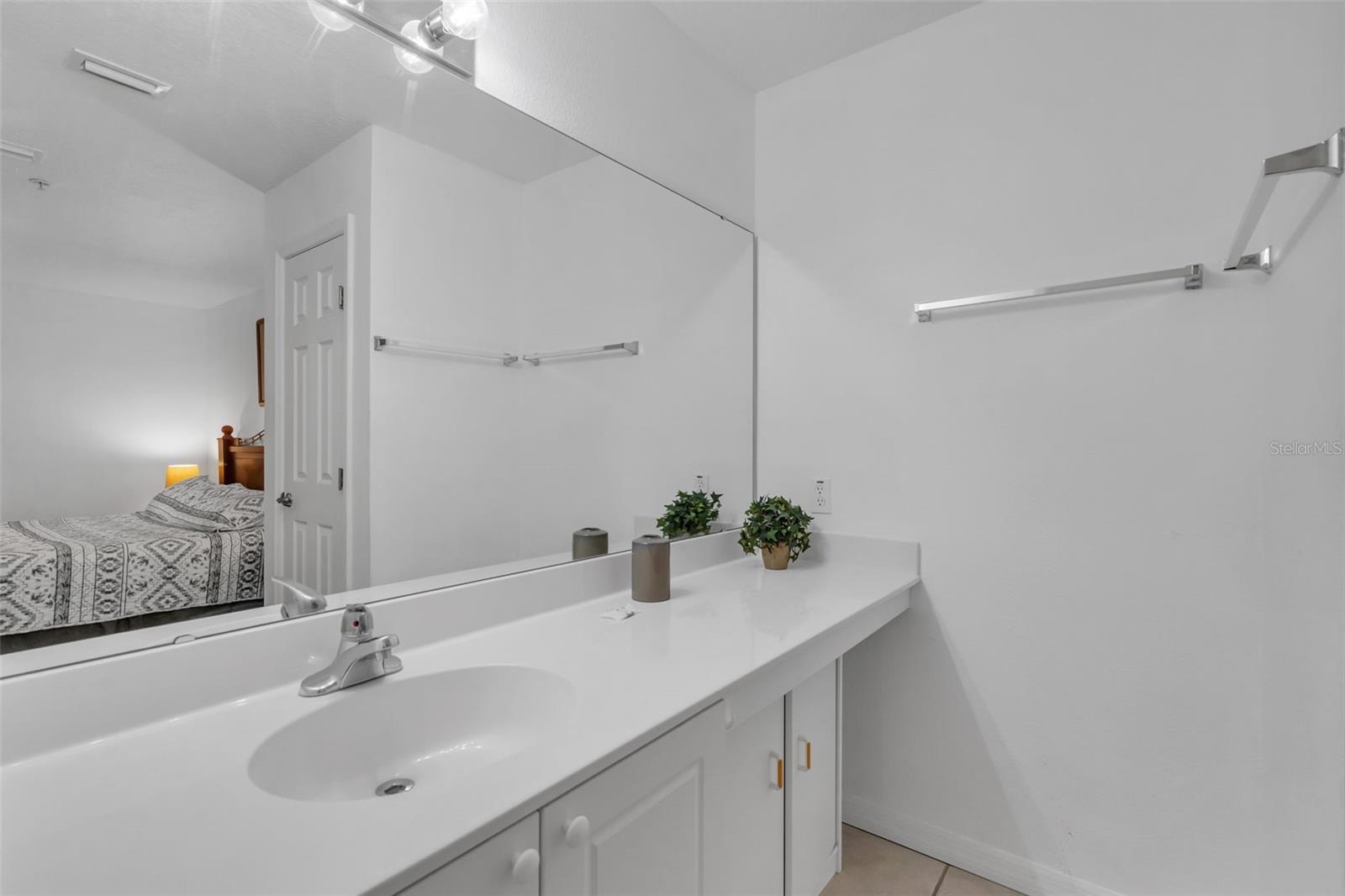 CLUB CORTILE CONDO PH 10 - Residential