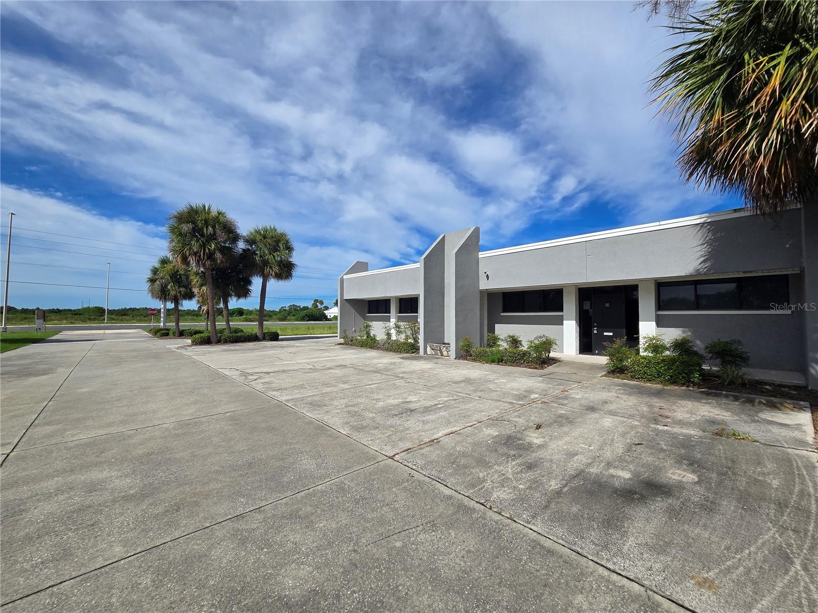 BIG SKY PROFESSIONAL CENTER CONDO - Commercial Lease