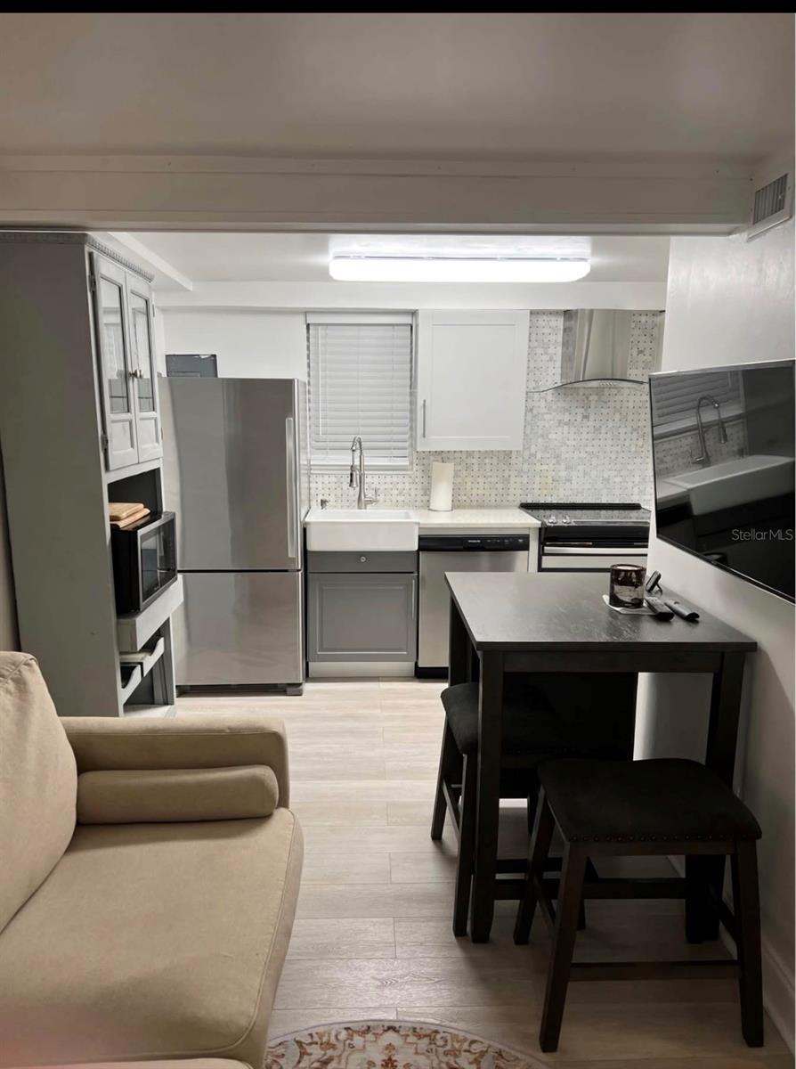 BAY SHORE REV - Residential Lease