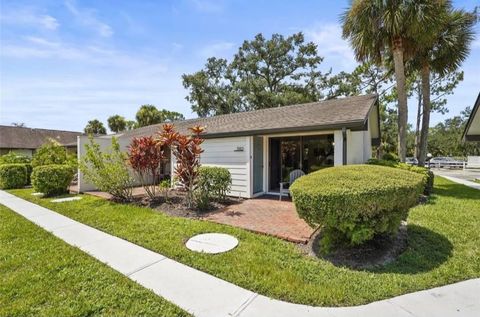 3523 LONGMEADOW 12 SARASOTA FL 34235