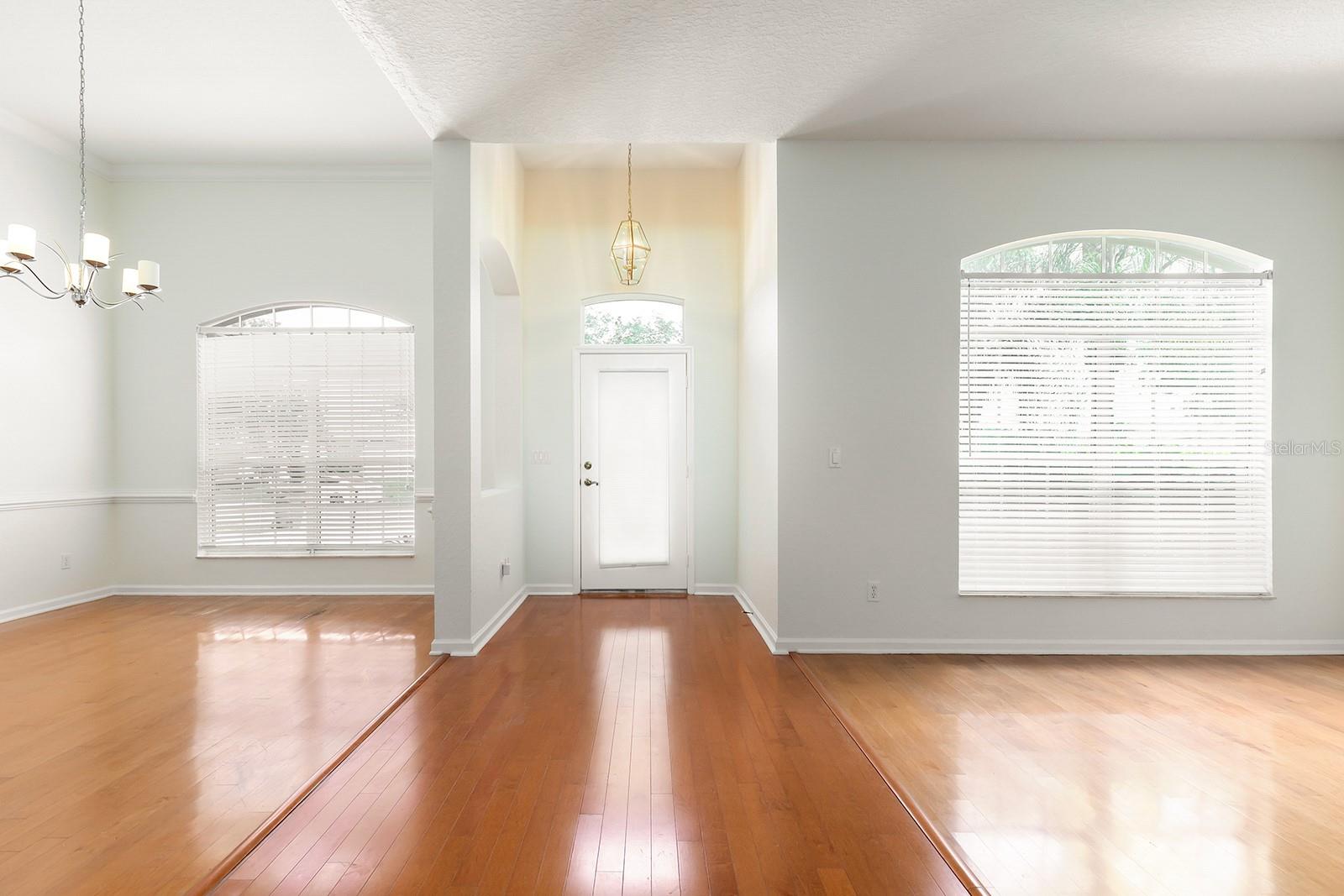 Casas a venda 3 - Jen Dantas 2879 OCONNELL DRIVE