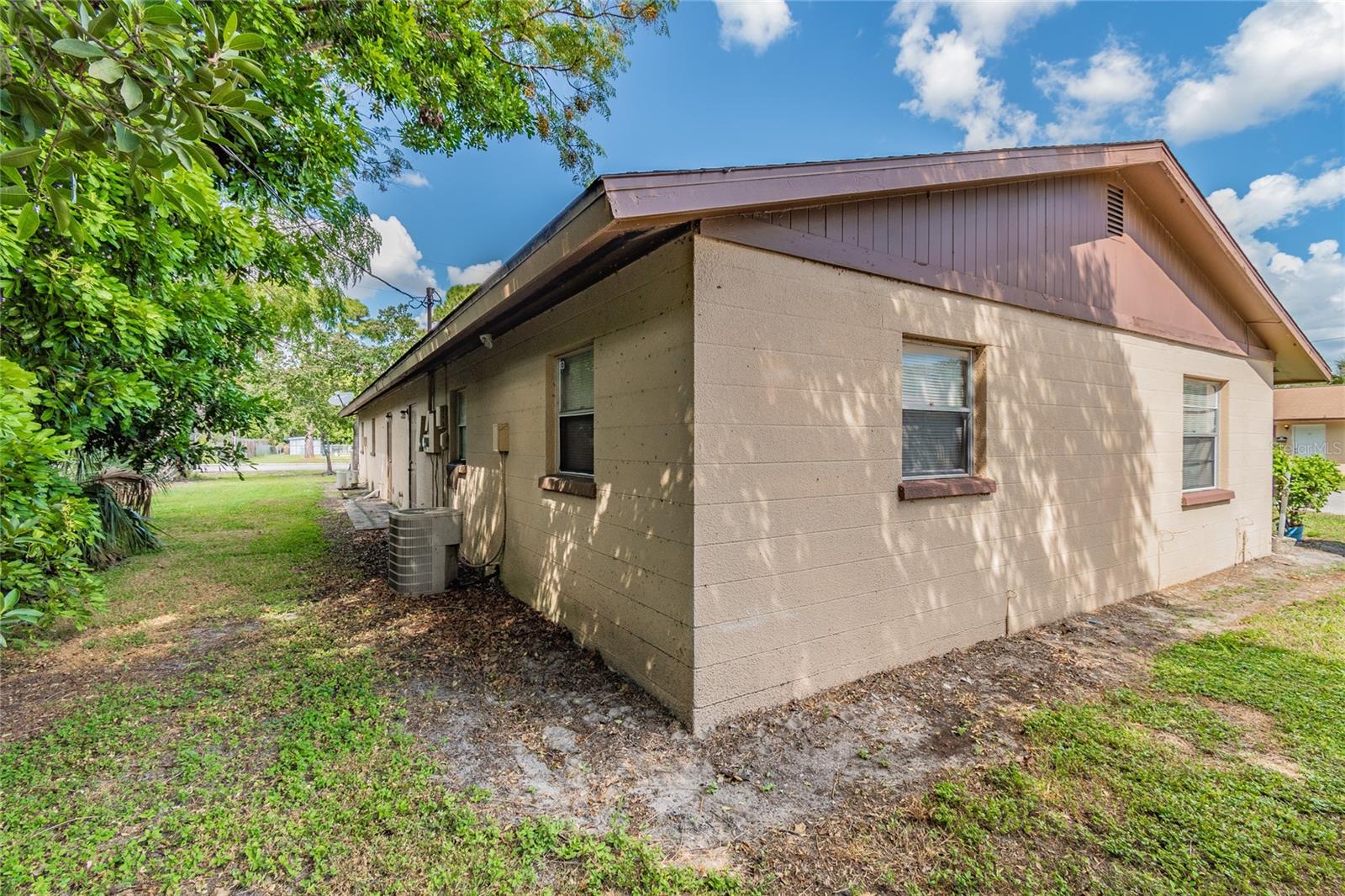 SUNNY LAKES ESTATES - Residential Income