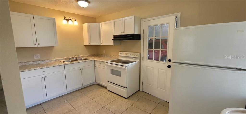 SUNNY LAKES ESTATES - Residential Income