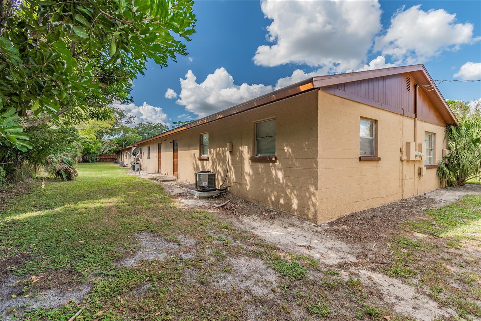 SUNNY LAKES ESTATES - Residential Income