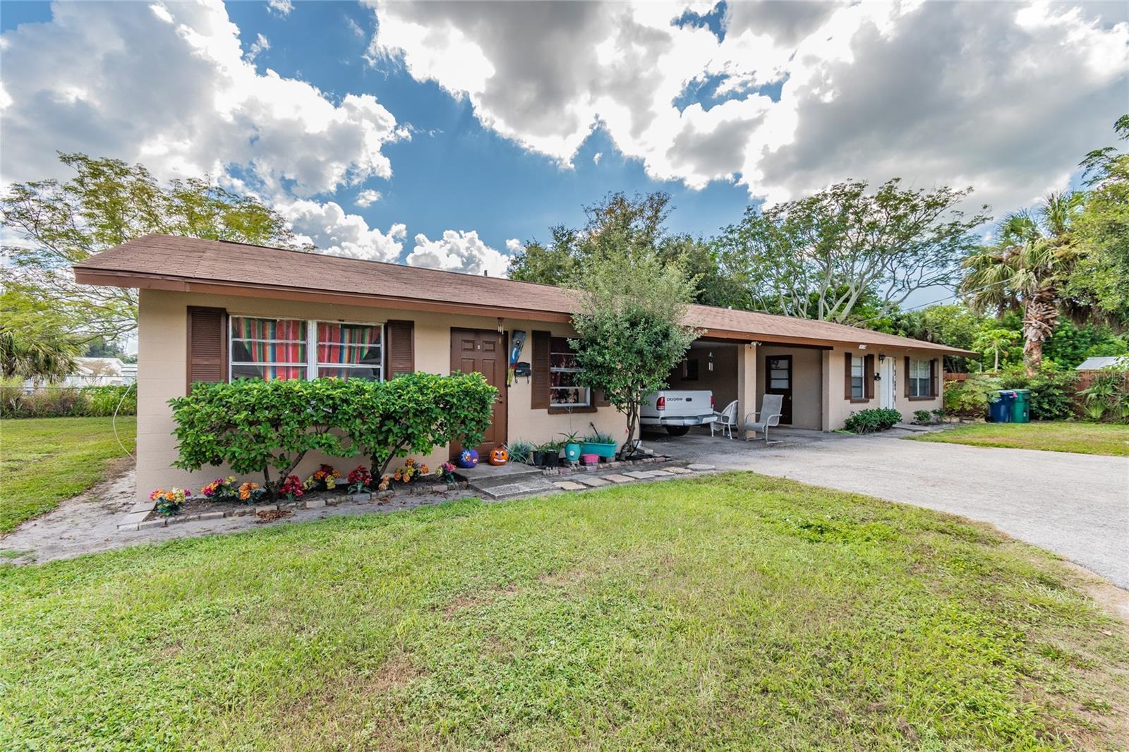 SUNNY LAKES ESTATES - Residential Income