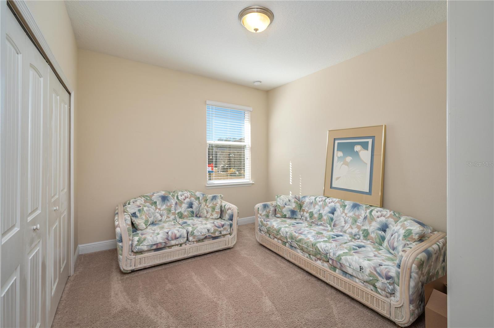 HIDDEN CREEK - Residential