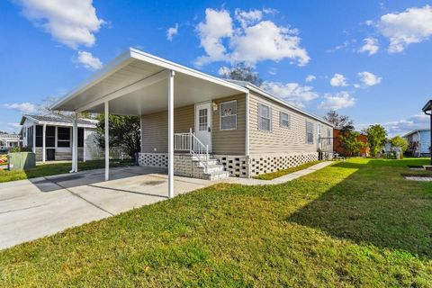 A home in WESLEY CHAPEL