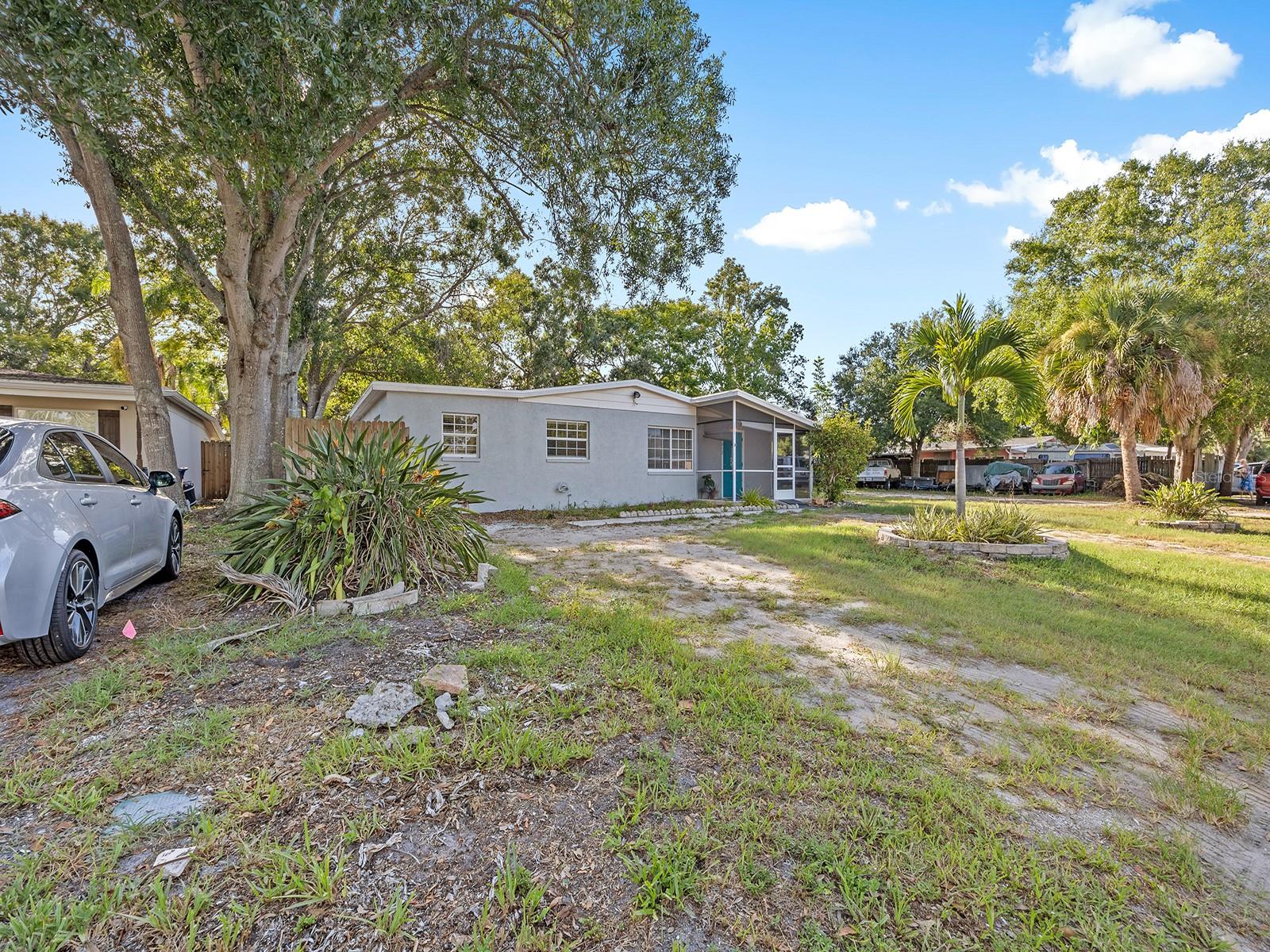 SOUTHRIDGE - Residential