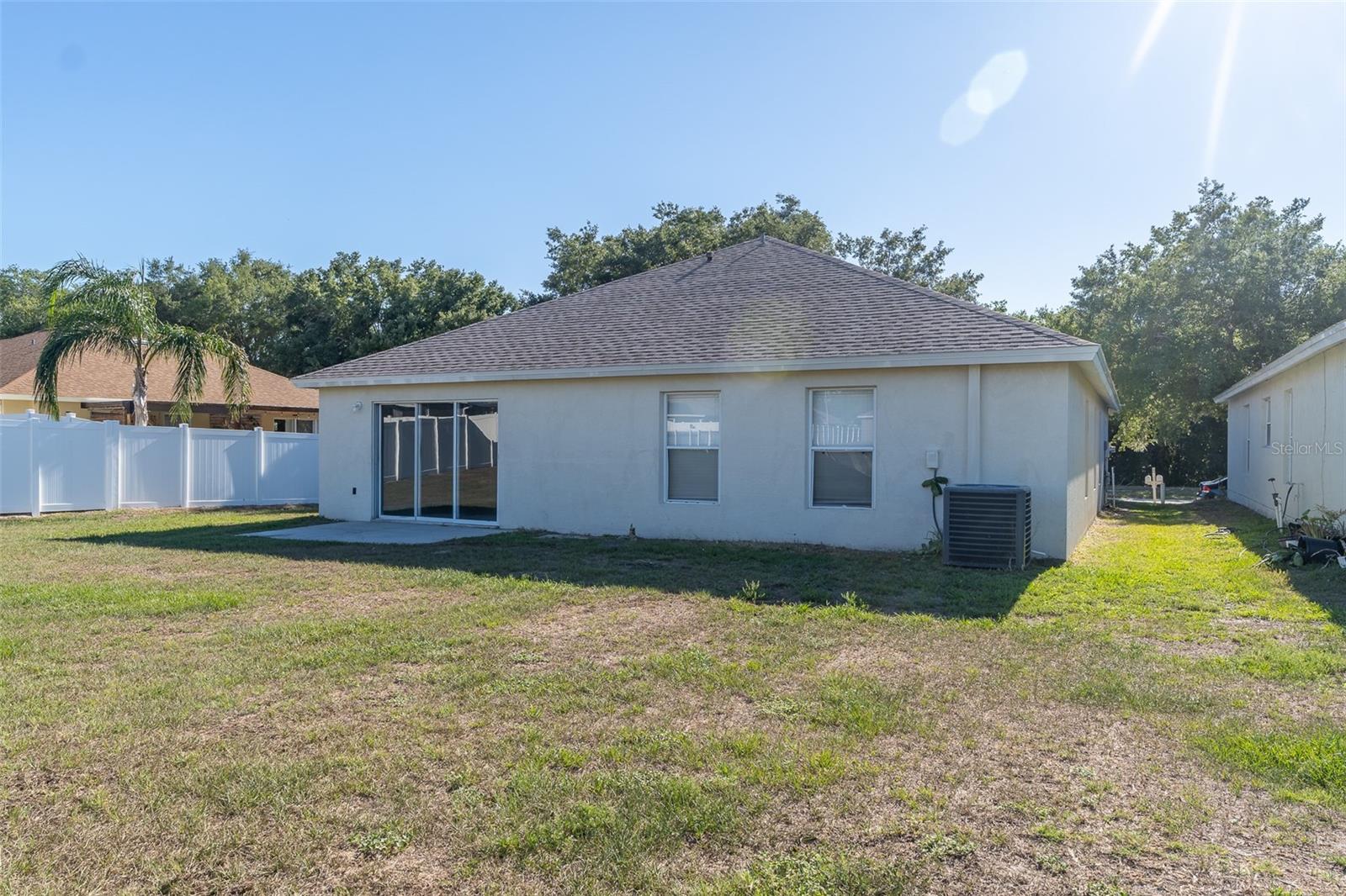 SOUTH POINTE PH 10 & 11 - Residential