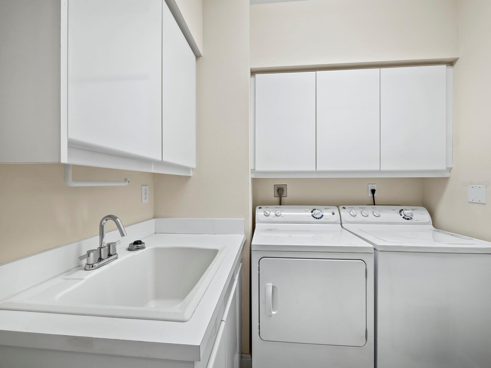 L AMBIANCE AT LONGBOAT KEY CLUB PH 02 - Residential