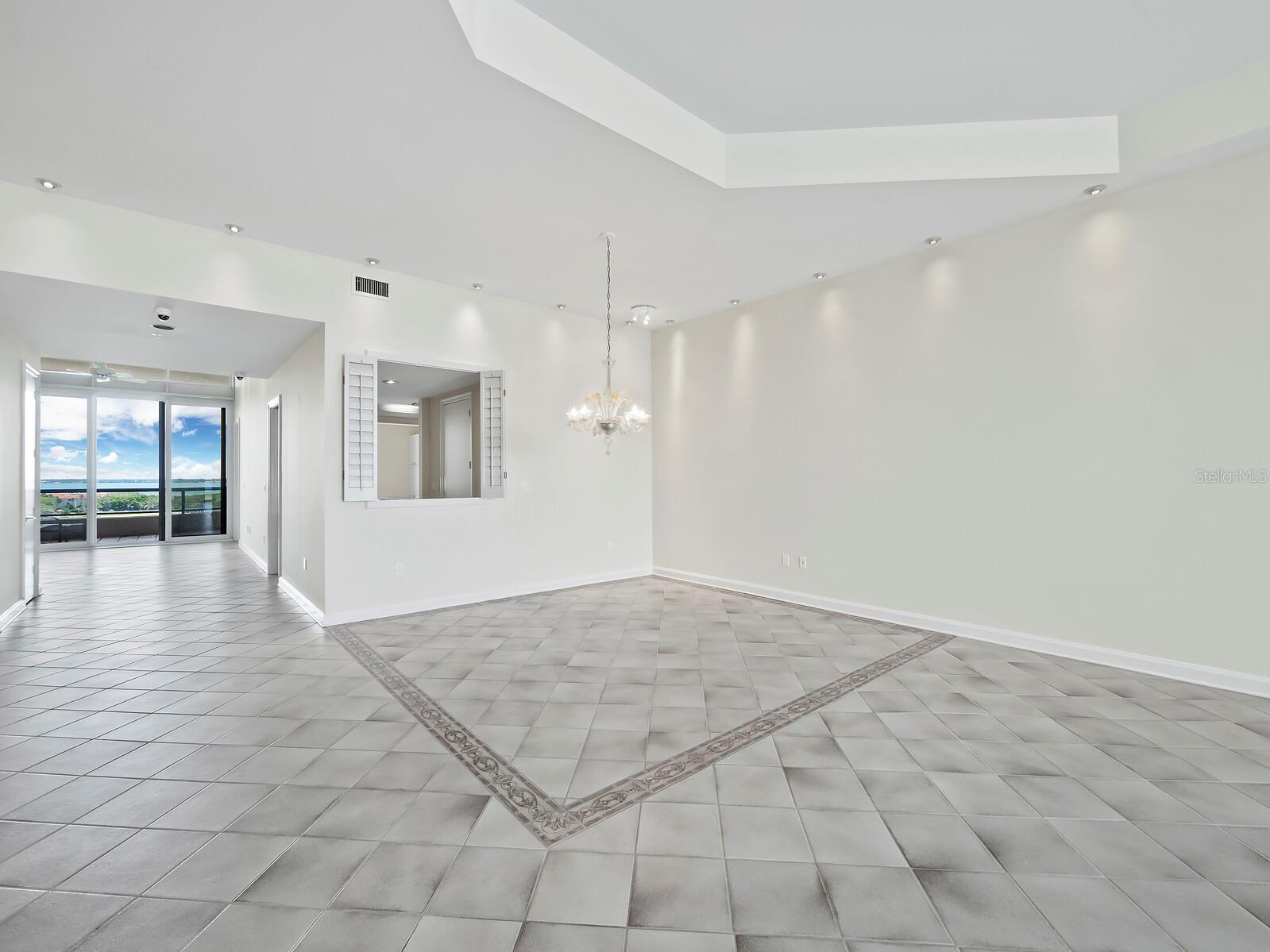 L AMBIANCE AT LONGBOAT KEY CLUB PH 02 - Residential