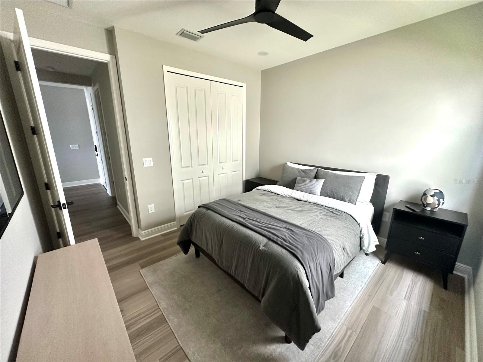 SKYSAIL - Residential Lease