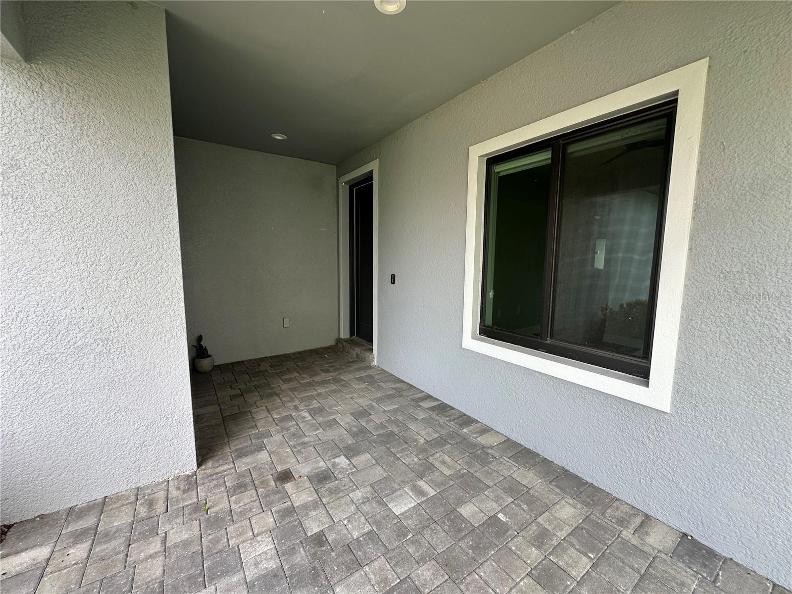 SKYSAIL - Residential Lease