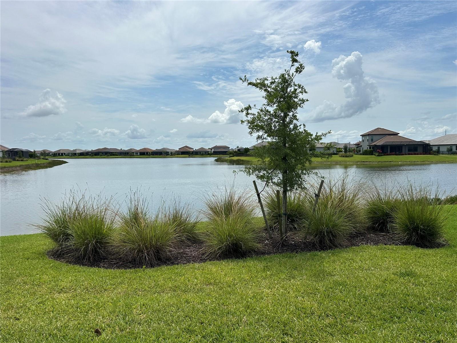 SKYSAIL - Residential Lease